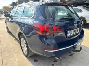 Opel Astra J 2.0 2015 euro 5  manual avariat lovit avariate — miniatura 4