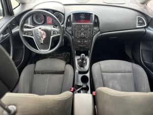 Opel Astra J 2.0 2015 euro 5  manual avariat lovit avariate — miniatura 6