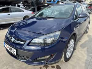 Opel Astra J 2.0 2015 euro 5  manual avariat lovit avariate — miniatura 9
