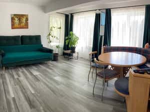 Inchiriez apartament 2 camere Untold