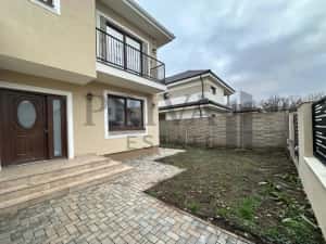 Casa modernă 5 camere, 3 bai, garaj, Dumbrăvița — miniatura 6