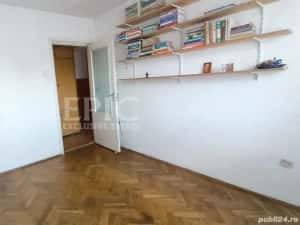 Vând apartament 4 camere/90 mp — miniatura 4