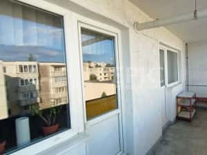 Vând apartament 4 camere/90 mp — miniatura 9