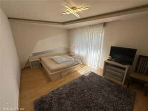 Apartament cu 3 camere, Rogerius de inchiriat