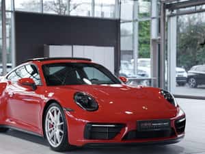 Porsche 992 Sport / Coupe - 4.000 km — miniatura 4