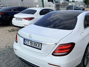 Mercedes E 220d automat — miniatura 2
