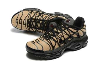 NIKE Air Max Mt Fuji - cumperi 2 perechi , primesti un hanorac CADOU ! — miniatura 4