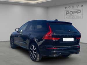 Volvo XC60 Automată 250 HP Benzină — miniatura 3