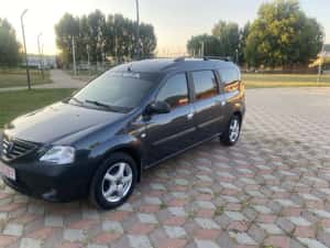 Dacia Logan MCv.1,6 Benzina.7 LOCURI. — miniatura 3