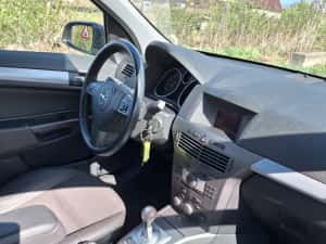 Opel Astra H/Cutie automata/1.4 Euro 4/Xenon/Clima — miniatura 2