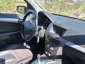 Opel Astra H/Cutie automata/1.4 Euro 4/Xenon/Clima — miniatura 8