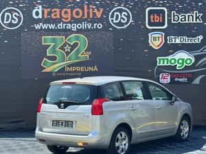Peugeot 5008 2013 de vânzare la Dragoliv Auto, Sascut — miniatura 3