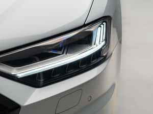 Audi A8 Automată 340 HP Hibrid (B/E) — miniatura 4