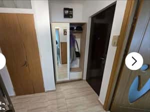 Apartament cu balcon și mobilier, aproape de centru — miniatura 3