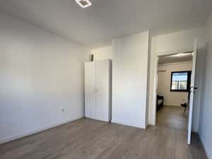 Inchiriez apartament 3 Camere Sibiu Selimbar Ion creanga — miniatura 6