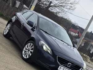 Volvo V40 * Panoramic * Key-less *Xenon * Piele — miniatura 3