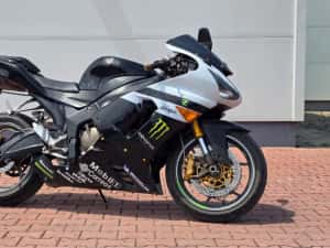Kawasaki ZX6R 636 2005 — miniatura 8