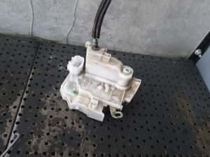 Broasca usa dreapta spate alfa romeo 159 939 — miniatura 5