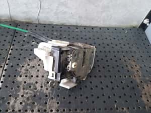 Broasca usa dreapta spate alfa romeo 159 939 — miniatura 9