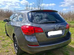 Opel Astra J 1.7 CDTI — miniatura 4