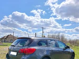 Opel Astra J 1.7 CDTI — miniatura 5