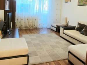 Apartament 3 camere decomandate – Zona Orion, Liceul de Informatica — miniatura 1