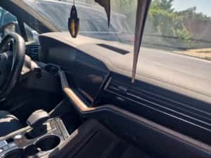 volkswagen touareg 2023 avariat — miniatura 8