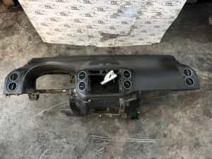 Plansa bord Volkswagen Golf 5 plus an 2007 — miniatura 4