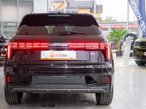 Lynk&Co Altele SUV Hibrid 276 CP 2026 — miniatura 6