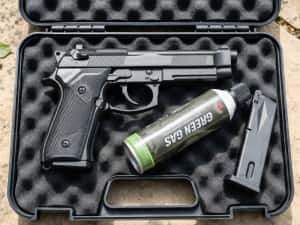 Pistol [Pachet Complet!!] - 2,5 Jouli - MODIFICAT cu Gaz + Munitie NOU