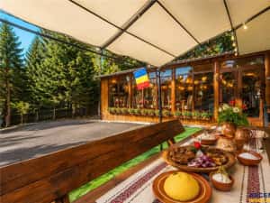Oportunitate! Colt de rai in Poiana Brasov - Pensiune complet amenajata, gata de preluare — miniatura 3