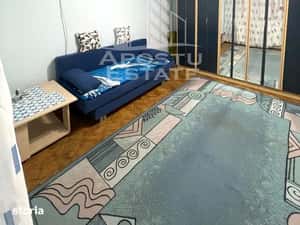Apartament 2 camere de inchiriat, centrala proprie, zona centrala — miniatura 4