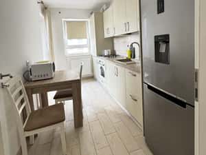 De închiriat apartament 3 camere, Maurer Residence, zona Coresi — miniatura 4