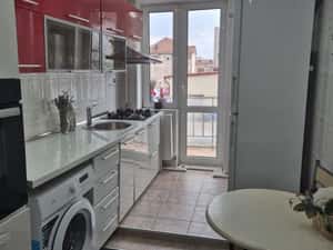 Proprietar vand apartment 2 camere centru decomandat Piatra Neamt — miniatura 3