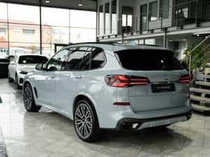 BMW X5 2025, 18.009 km, 94.900 EUR — miniatura 3