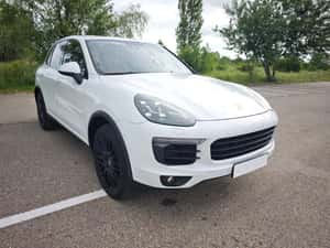 Porsche Cayenne 3.0 V6 4x4 — miniatura 2