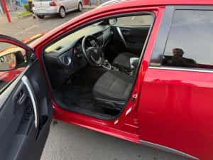 Toyota Auris 1.8 HYBRID — miniatura 6