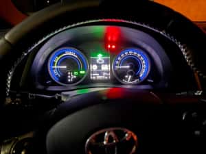 Toyota Auris 1.8 HYBRID — miniatura 8