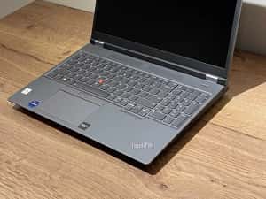 Lenovo P16 Gen2 OLED i9-13950HX 128GB Ram Nvidia RTX 5000 4TB 13.500$! — miniatura 10