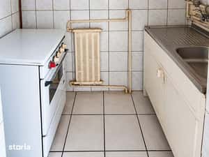 Apartament cu 3 camere zona Pandurilor ( parter înalt) — miniatura 4