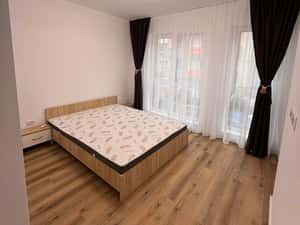 Apartament 3 camere semidecomandat zona Sesu de sus — miniatura 5