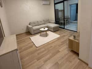 Apartament 2 camere, prima închiriere! Loc de parcare — miniatura 2