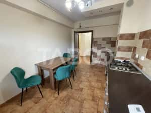 Apartament cu 4 camere si loc de parcare de inchiriat in zona Strand — miniatura 7