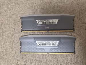 Memorie Corsair Vengeance Std PMIC, XMP 3.0 Black Heatspreader, 64GB (2x32GB ), DDR5, 6000MT/s, CL 30, RGB — miniatura 4