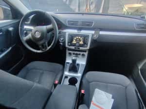 Wv pasat 2015 diesel cu dotări perfecta stare Garanție — miniatura 3