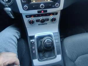 Wv pasat 2015 diesel cu dotări perfecta stare Garanție — miniatura 7