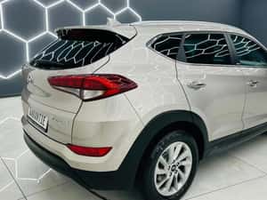 HYUNDAI TUCSON 2017 1.7D E6 Manuală 116 HP Diesel — miniatura 3