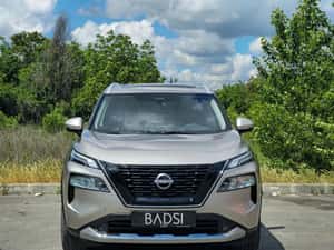 Nissan X-Trail Automată 211 HP Benzină — miniatura 2