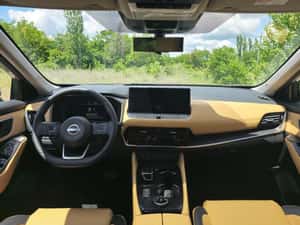 Nissan X-Trail Automată 211 HP Benzină — miniatura 6