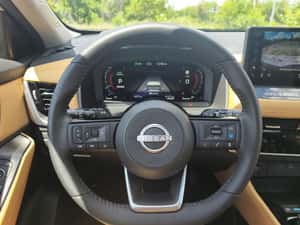 Nissan X-Trail Automată 211 HP Benzină — miniatura 7
